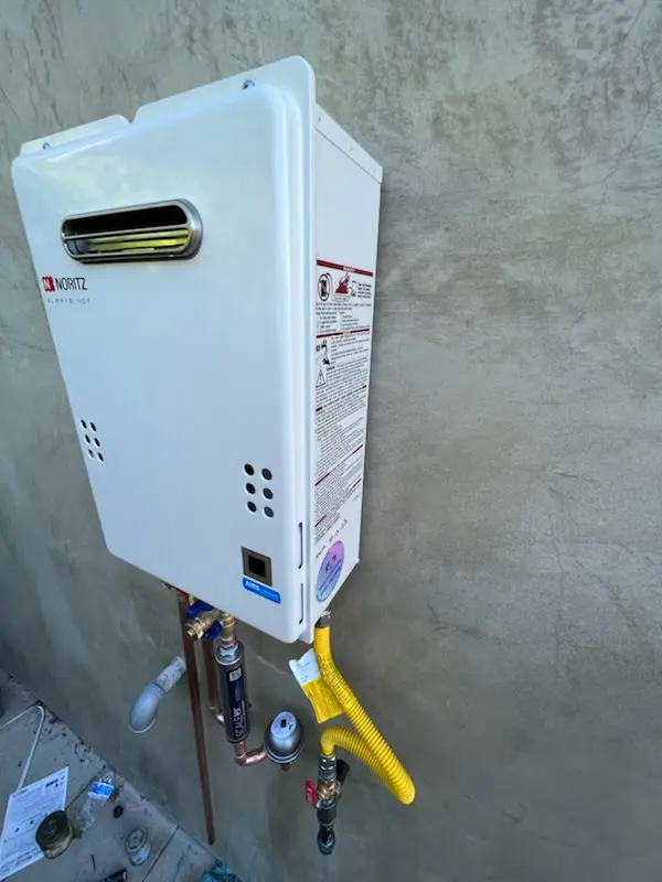 Tankless water heater installation for Powell homes